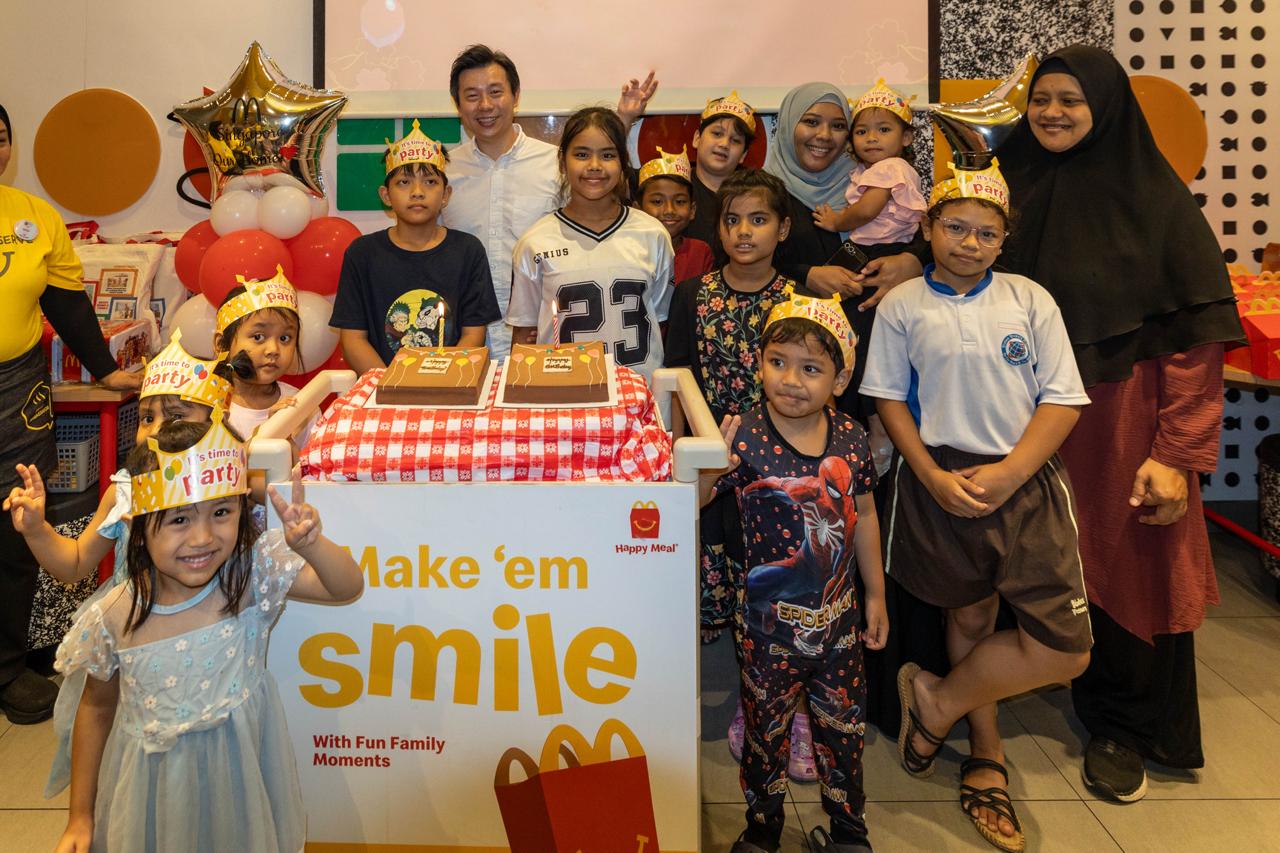 Celebrating SG60 with the Community
