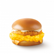 Scrambled Egg Burger with Chicken